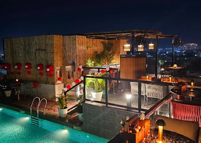 Luxury Hotels in Lucknow