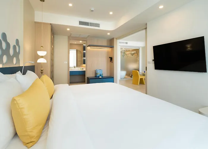 Kata Beach (Phuket) 5 Star Hotels