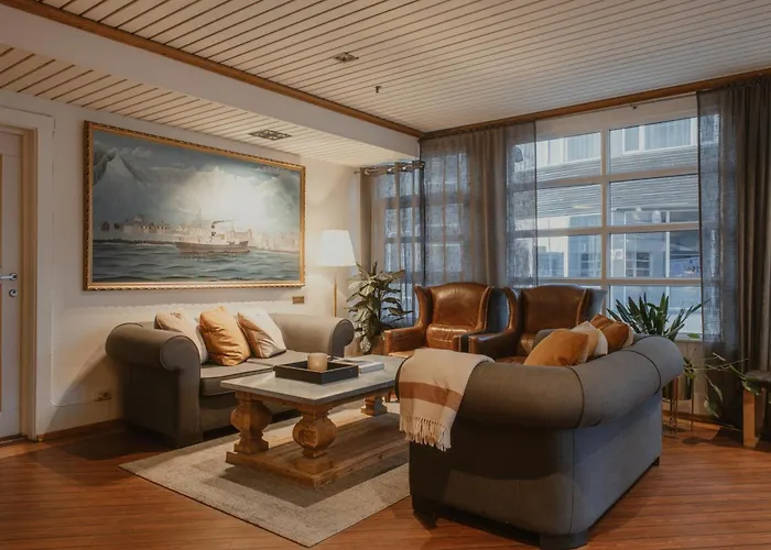 Home Hotel With Tromso