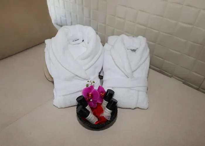 Agde 5 Star Hotels