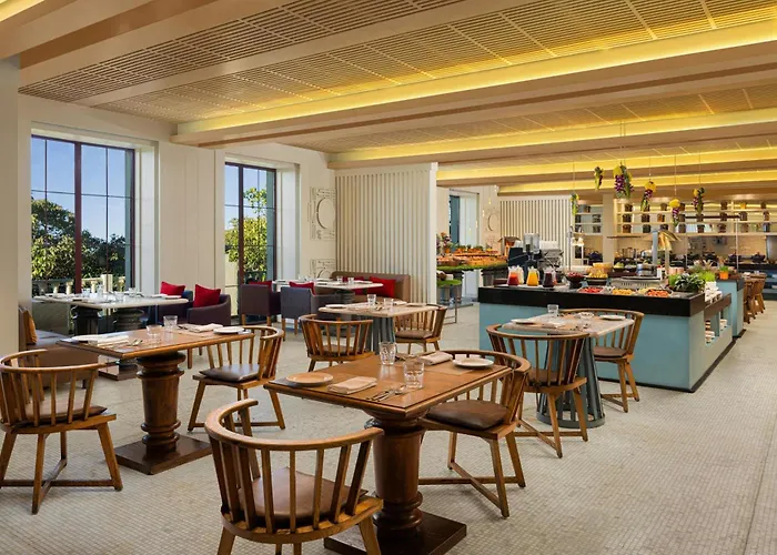 Le Meridien Mahabaleshwar Resort & Spa 5 star
