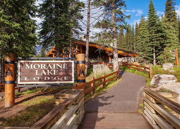 Moraine Lake Lodge Lake Louise